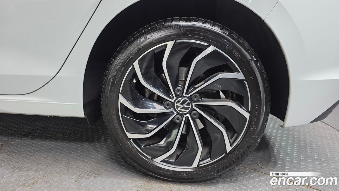 Volkswagen Golf 2.0 TDI Prestige, 2023