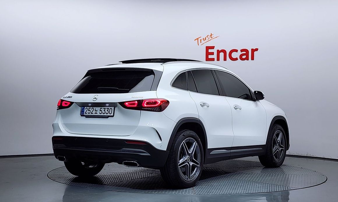 Mercedes-Benz GLA-Class GLA250 4MATIC, 2023