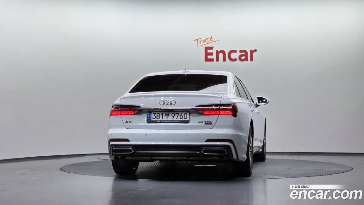 Audi A6 45 TFSI Quattro Premium, 2023