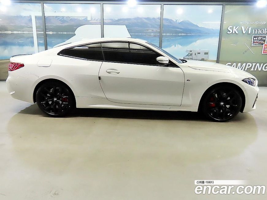 BMW 4-Series 420i M Sport Pro Coupe, 2025