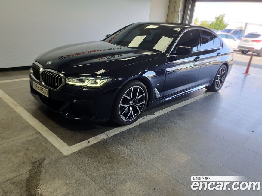 BMW 5-Series 530i M Sport Package, 2023