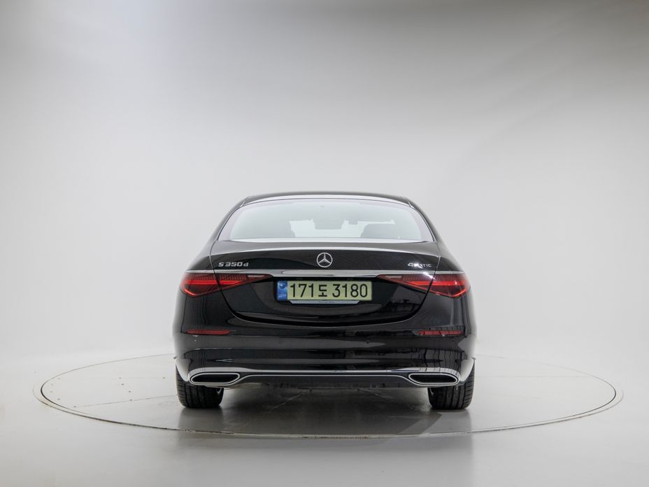 Mercedes-Benz S-Class S350 d 4MATIC, 2025