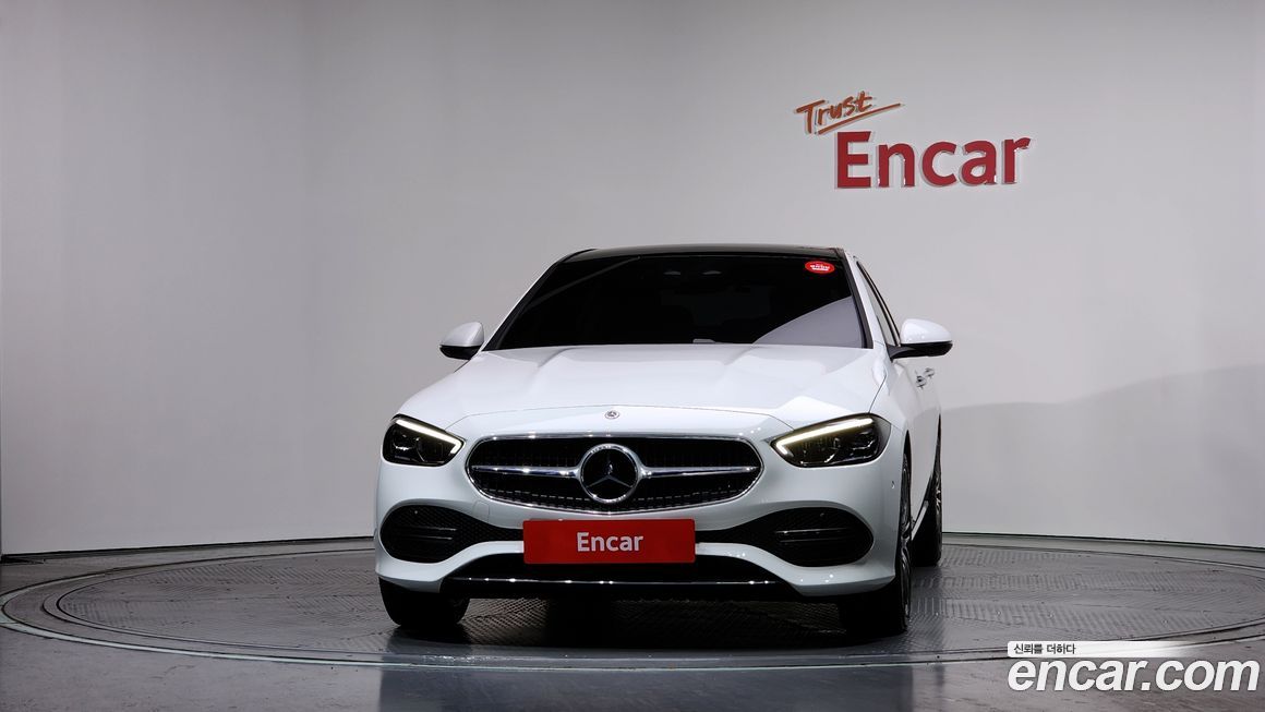 Mercedes-Benz C-Class C200 Avantgarde, 2025