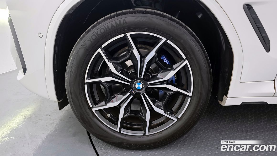 BMW X4 xDrive20i M Sport, 2023