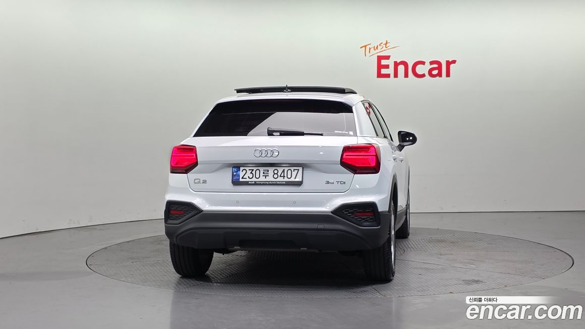 Audi Q2 35 TDI, 2023