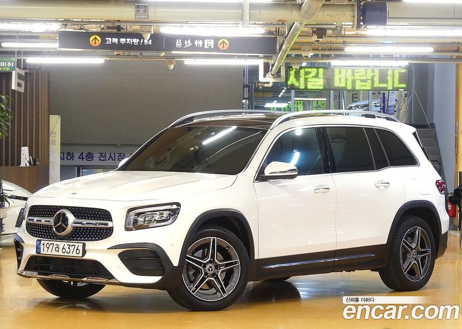 Mercedes-Benz GLB-Class GLB250 4MATIC, 2023