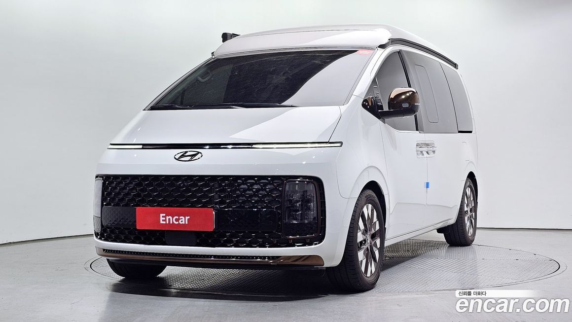 Hyundai Staria 4WD Camper, 2023