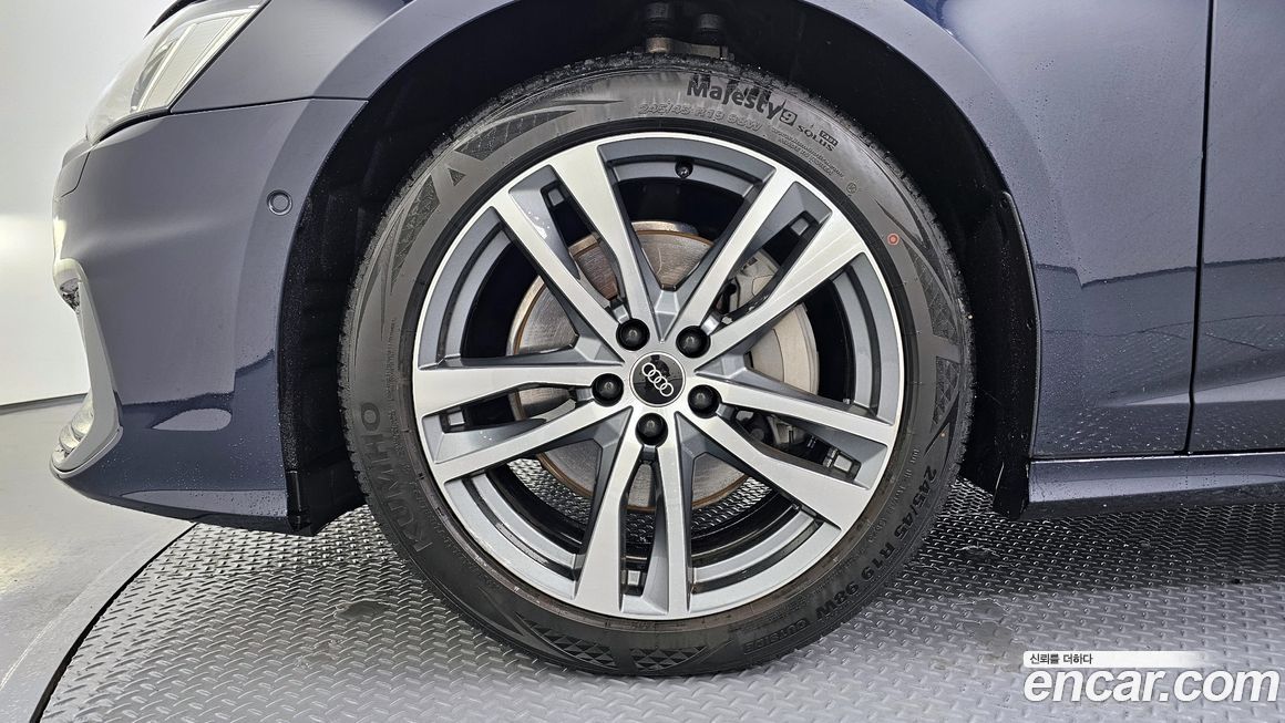 Audi A6 45 TFSI Quattro Premium, 2022