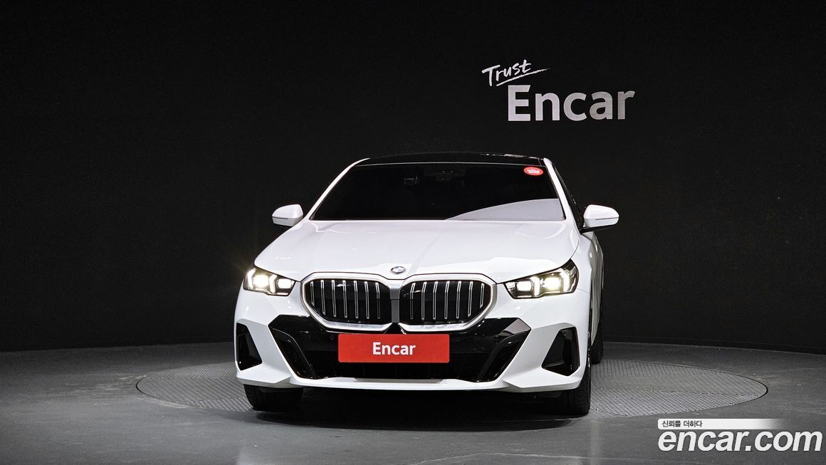 BMW 5-Series 530i xDrive M Sport, 2025