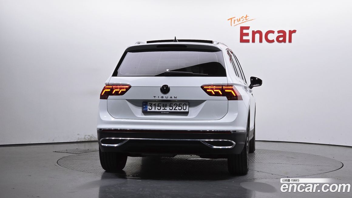Volkswagen Tiguan 2.0 TDI Prestige, 2024