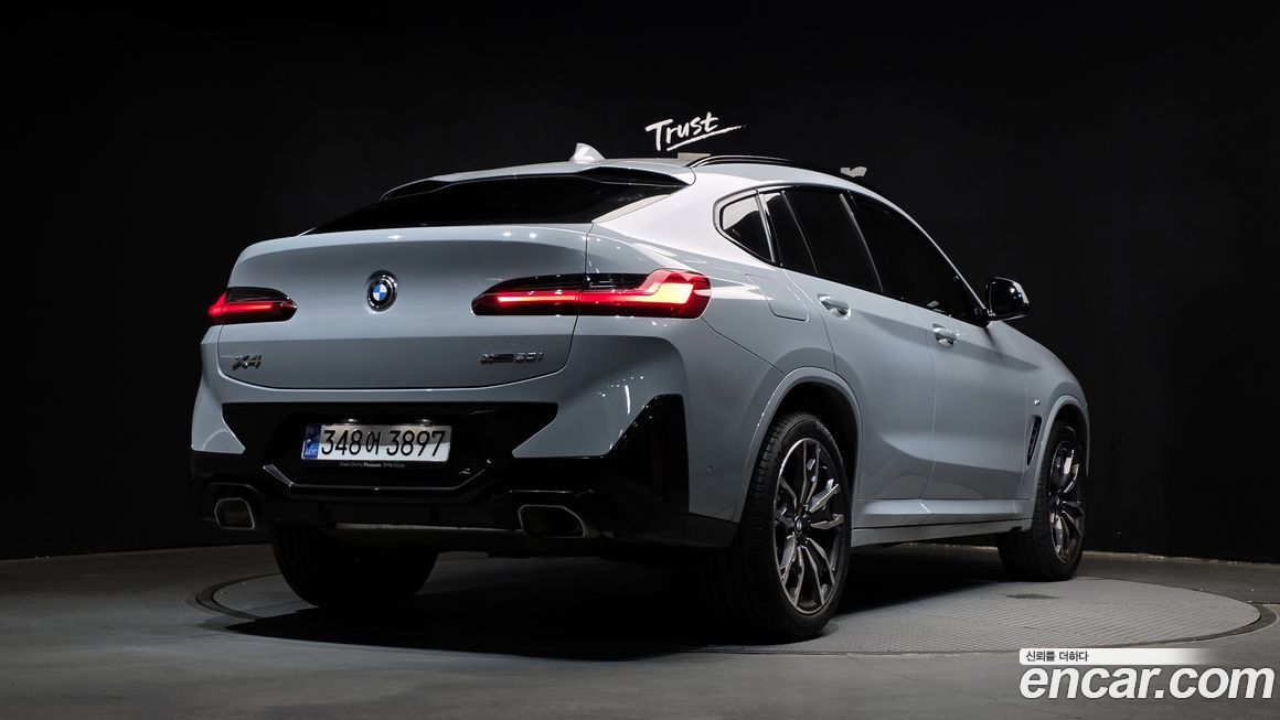 BMW X4 xDrive20i M Sport, 2025