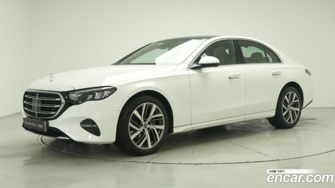 Mercedes-Benz E-Class E220d 4MATIC Exclusive, 2024