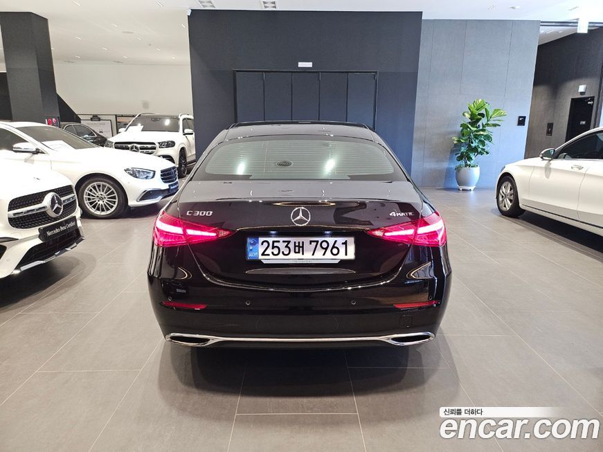 Mercedes-Benz C-Class C300 4MATIC Avantgarde, 2024
