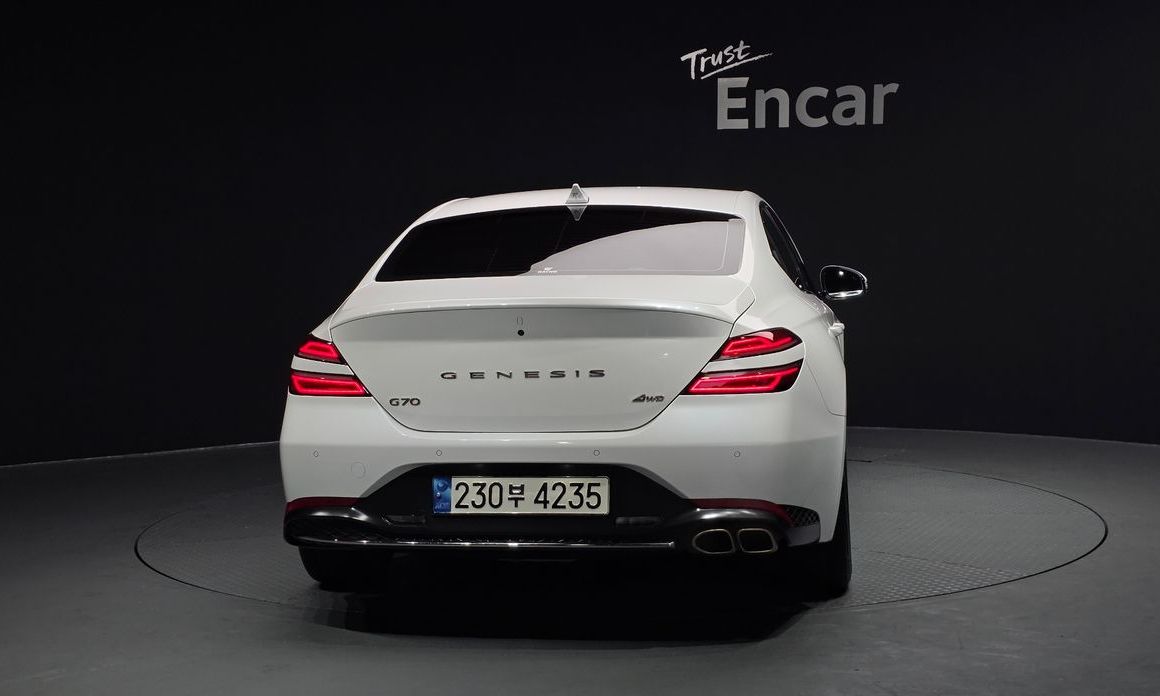 Genesis G70 Gasoline 2.0T 4WD, 2021