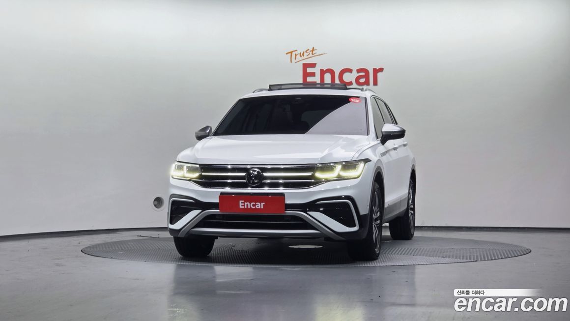 Volkswagen Tiguan 2.0 TSI Prestige, 2023