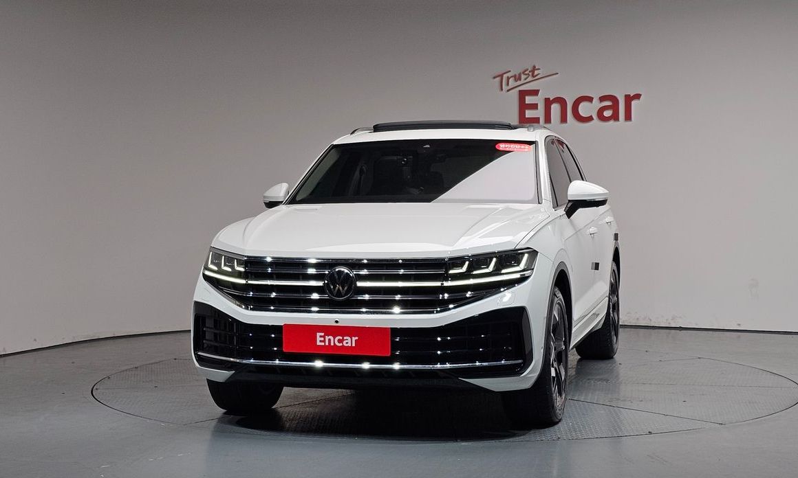Volkswagen Touareg 3.0 TDI Prestige, 2024