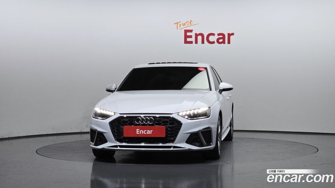 Audi A4 40 TFSI Premium, 2021