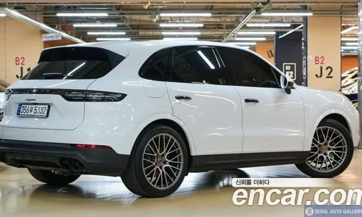 Porsche Cayenne 3.0 PLATINUM EDITION, 2023