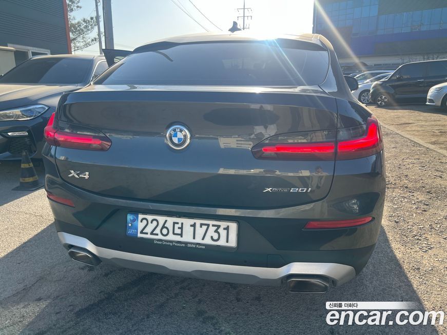 BMW X4 xDrive20i xLine, 2023