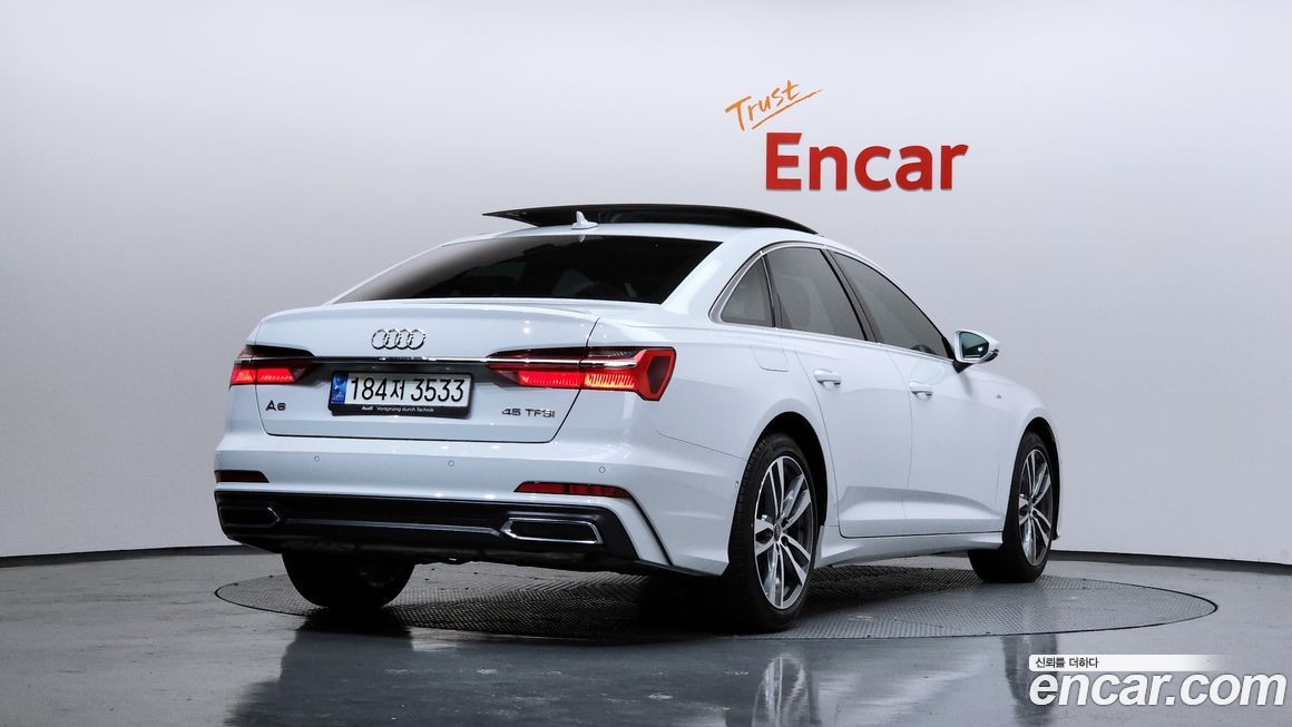 Audi A6 45 TFSI, 2023