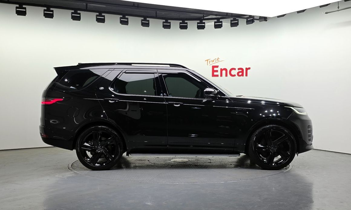 Land Rover Discovery P360 Dynamic HSE, 2025