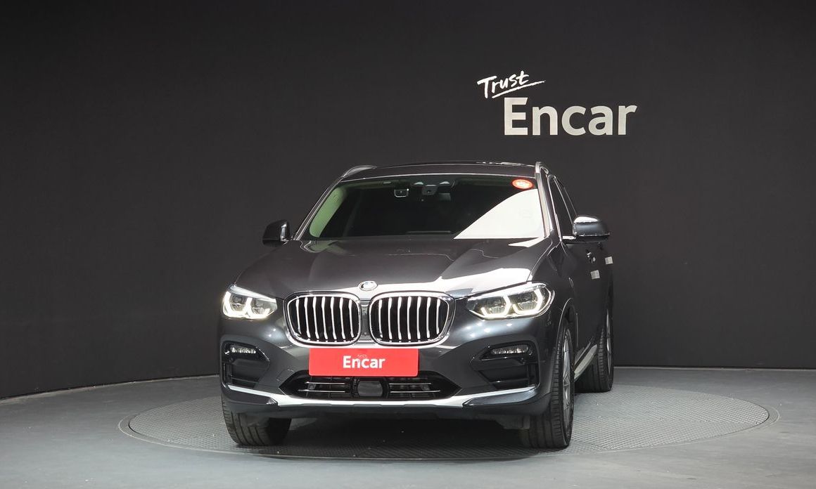 BMW X4 xDrive20i xLine, 2021