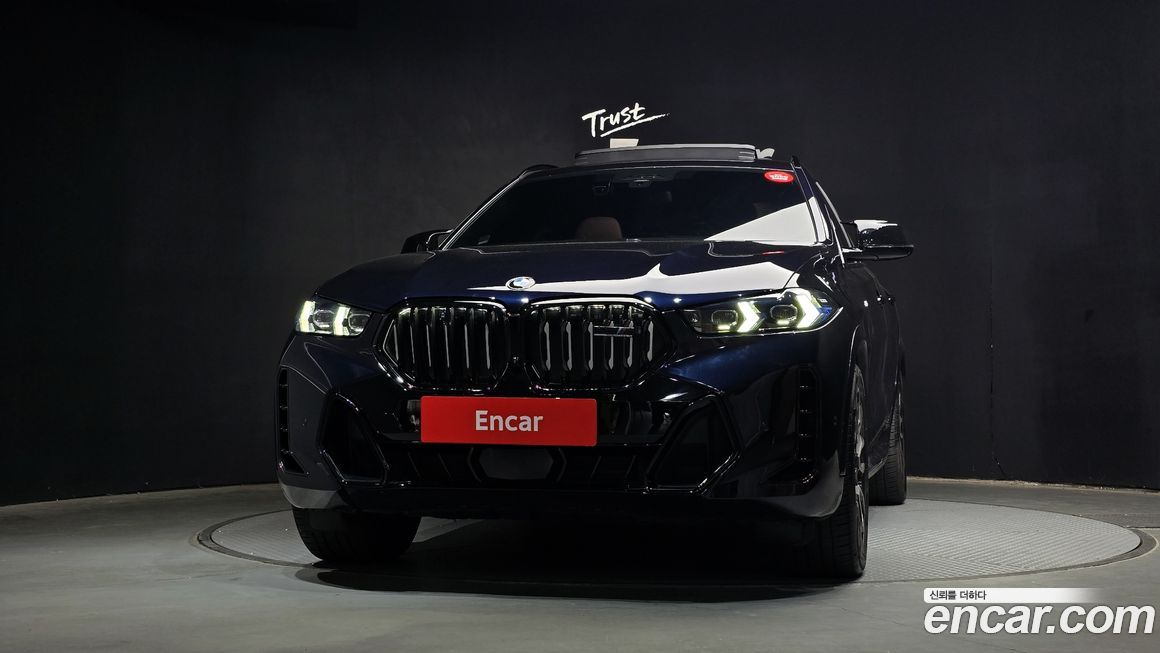 BMW X6 xDrive30d M Sport, 2024