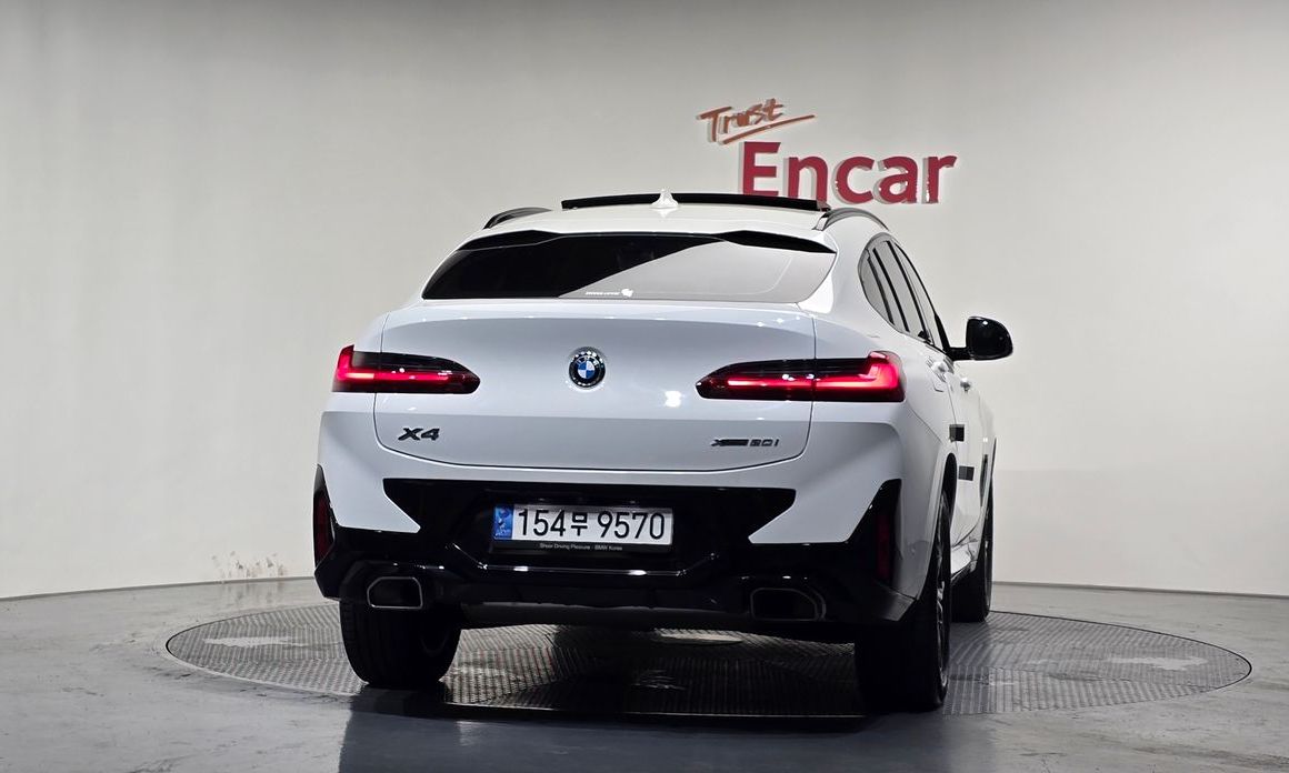 BMW X4 xDrive20i M Sport, 2022
