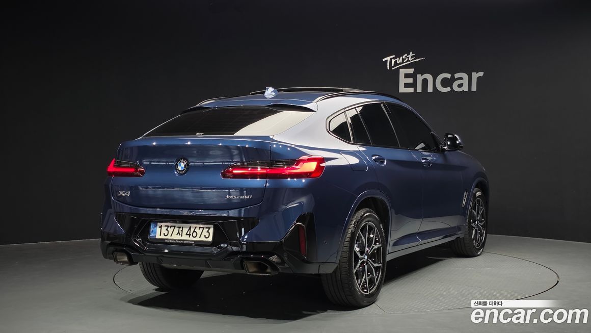 BMW X4 xDrive20i M Sports Pro, 2022