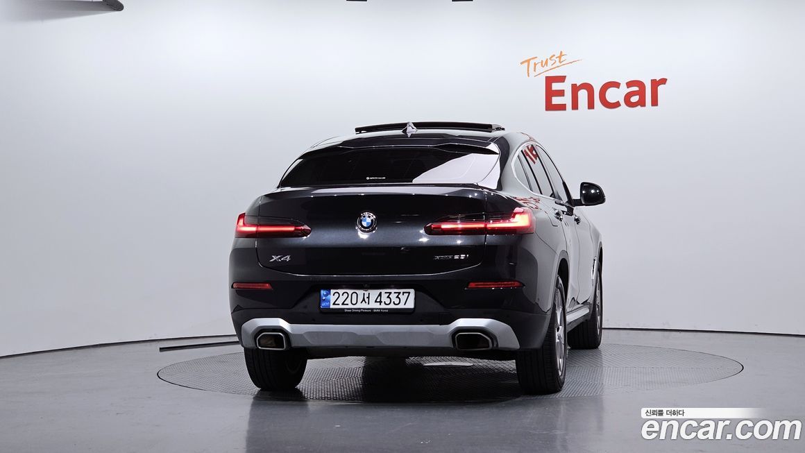 BMW X4 xDrive20i xLine, 2023