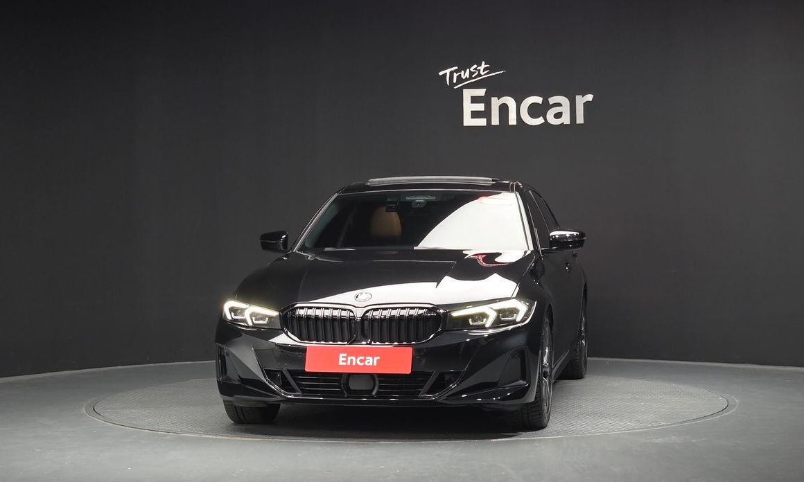 BMW 3-Series 320d, 2023