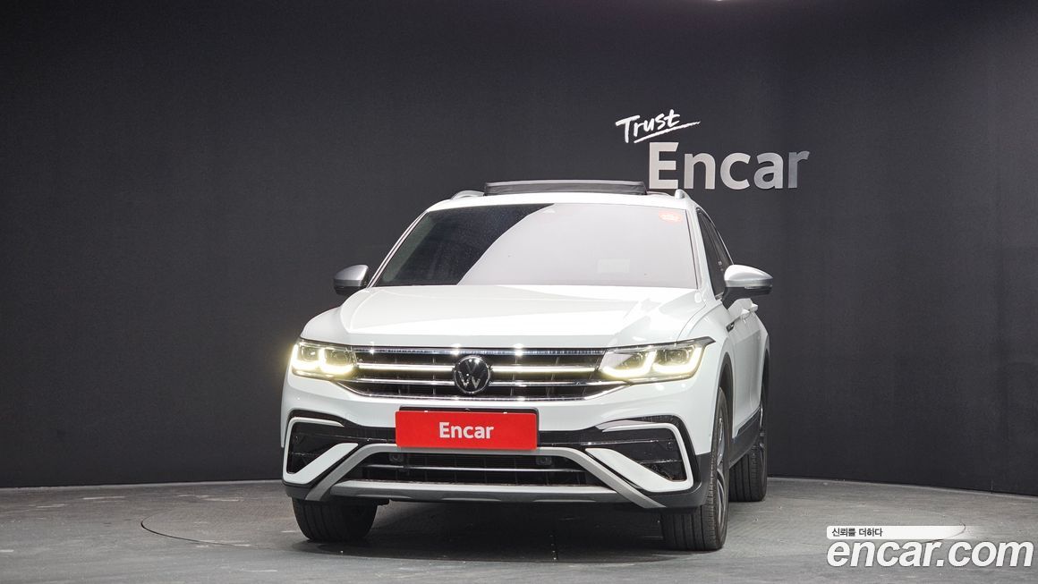 Volkswagen Tiguan 2.0 TSI Prestige, 2023