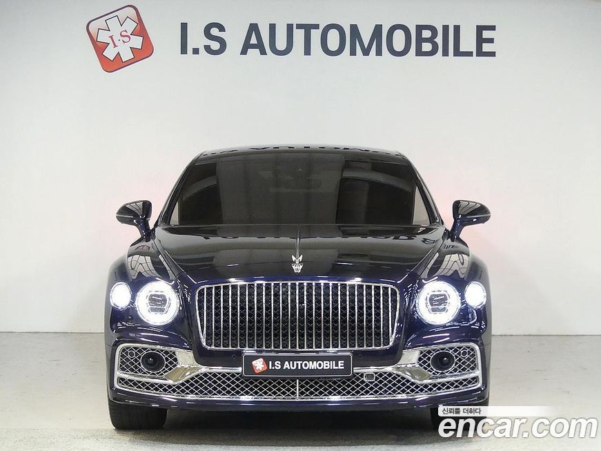 Bentley Flying Spur 4.0 Azure, 2023