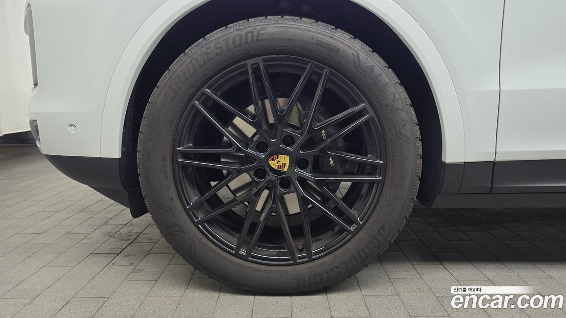 Porsche Cayenne 3.0 Coupe, 2024