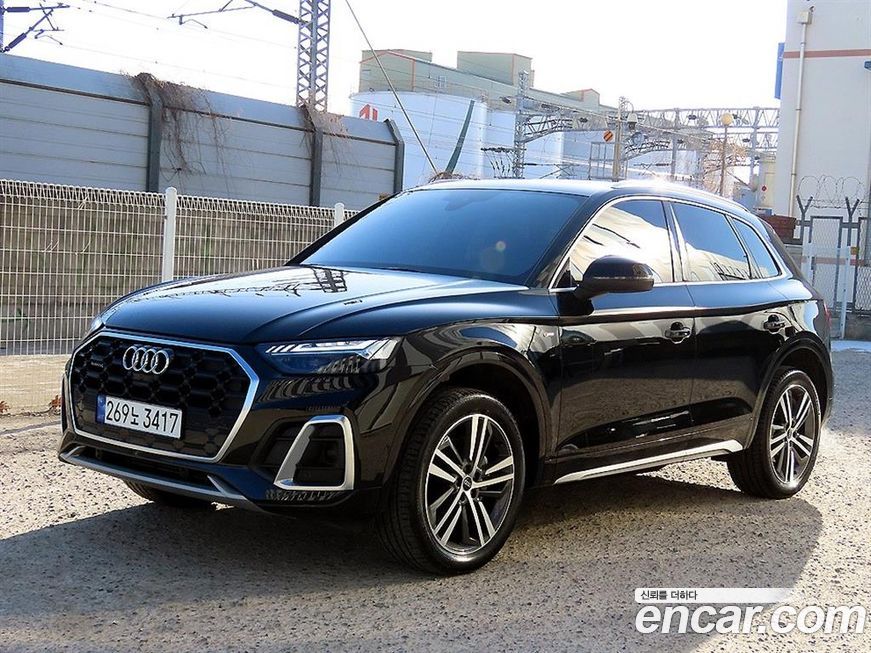 Audi Q5 45 TFSI Quattro Premium, 2023