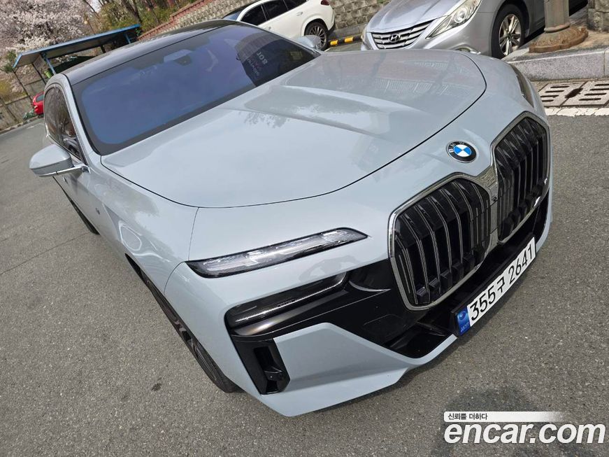 BMW 7-Series 740d xDrive M Sport, 2025