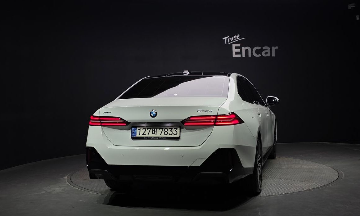 BMW 5-Series 523d xDrive M Sport, 2024