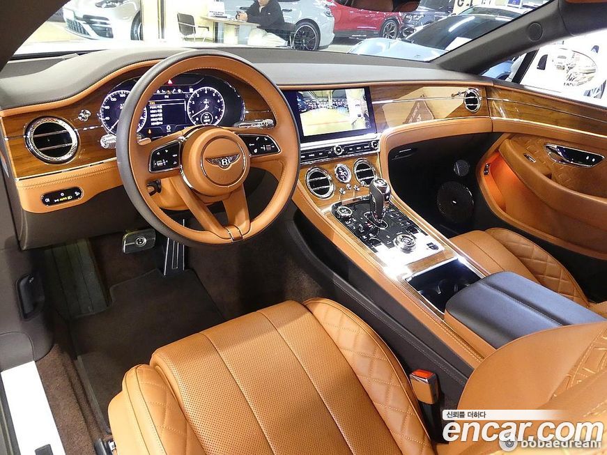 Bentley Continental 4.0 GT, 2022