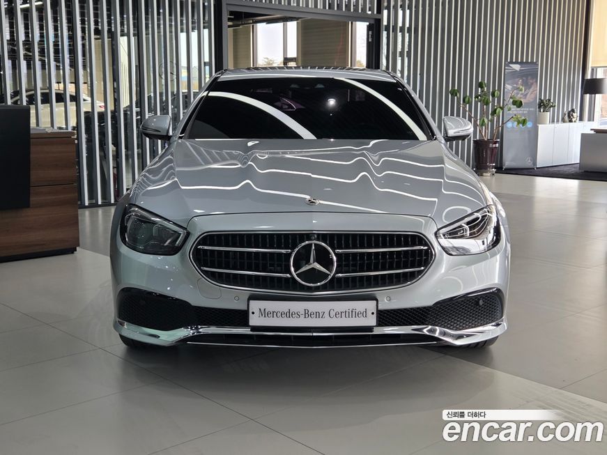 Mercedes-Benz E-Class E350 4MATIC Avantgarde, 2022