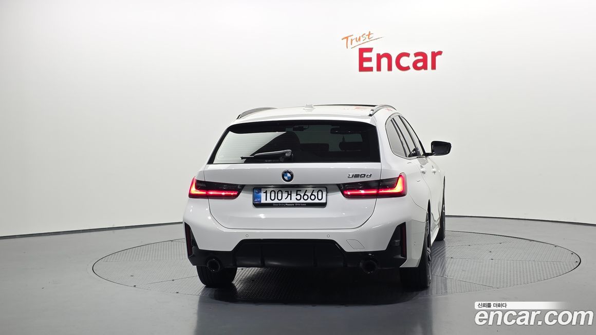 BMW 3-Series 320d Touring M Sport, 2025
