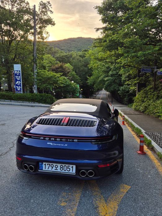 Porsche 911 Carrera S Cabriolet, 2024