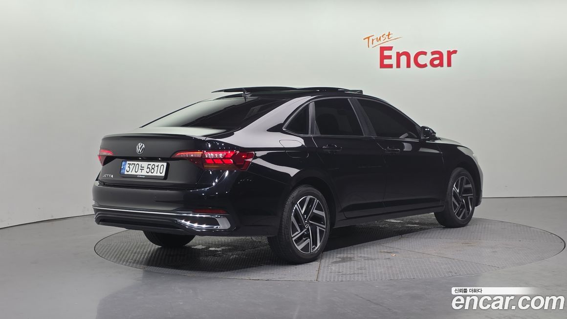 Volkswagen Jetta 1.5 TSI Prestige, 2023