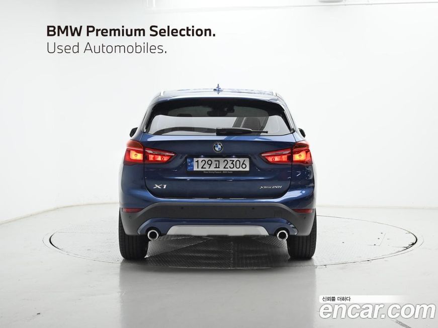 BMW X1 xDrive 20i xLine, 2022