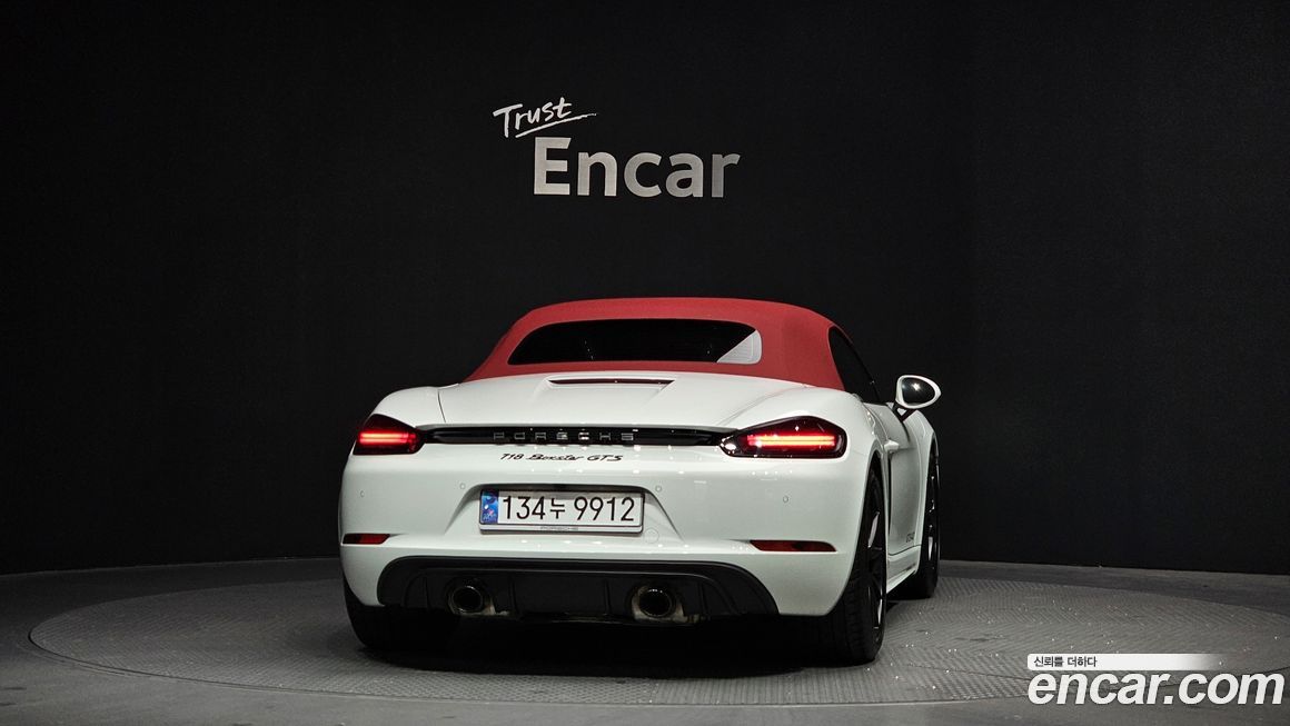 Porsche 718 4.0 GTS, 2024