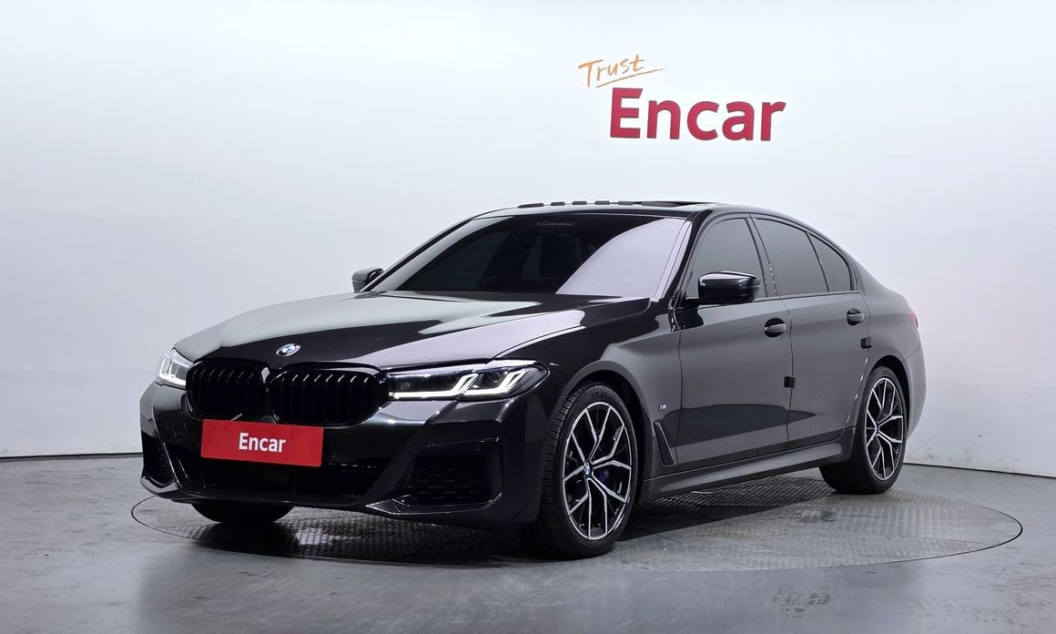 BMW 5-Series 530i M Sport Package, 2023