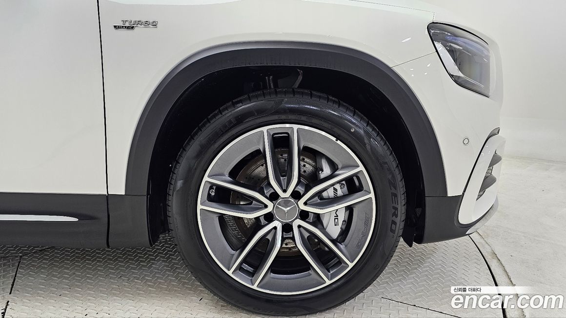 Mercedes-Benz GLB-Class AMG GLB35 4MATIC, 2026