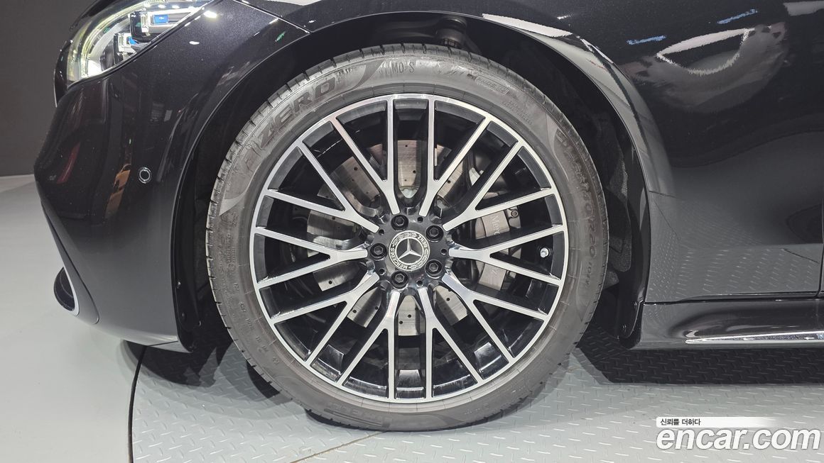 Mercedes-Benz S-Class S500L 4MATIC, 2026