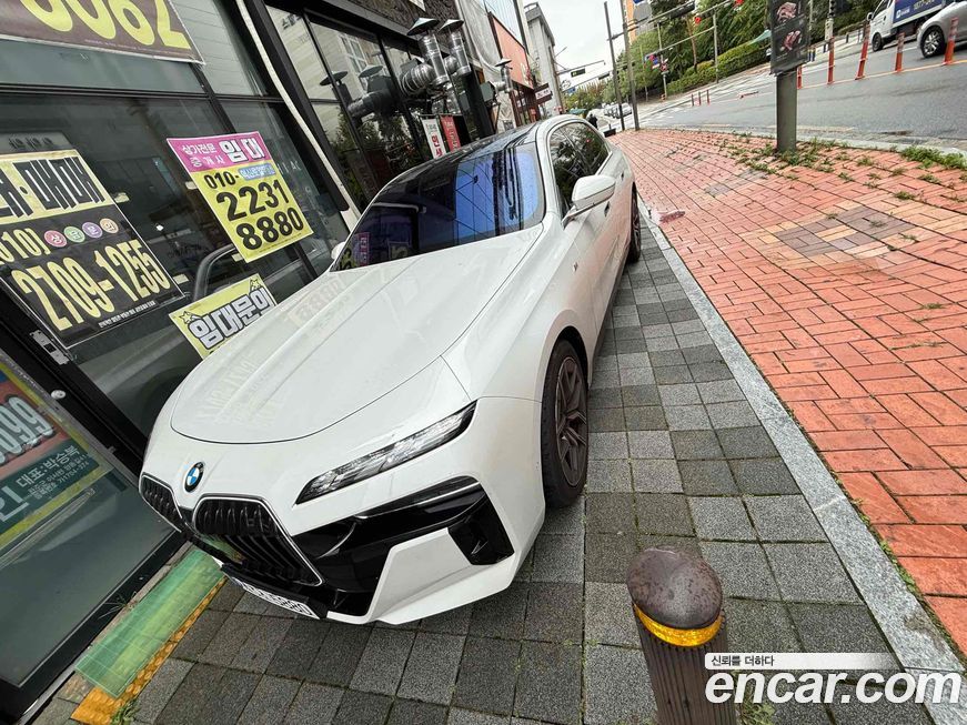 BMW 7-Series 740d xDrive M Sport, 2025