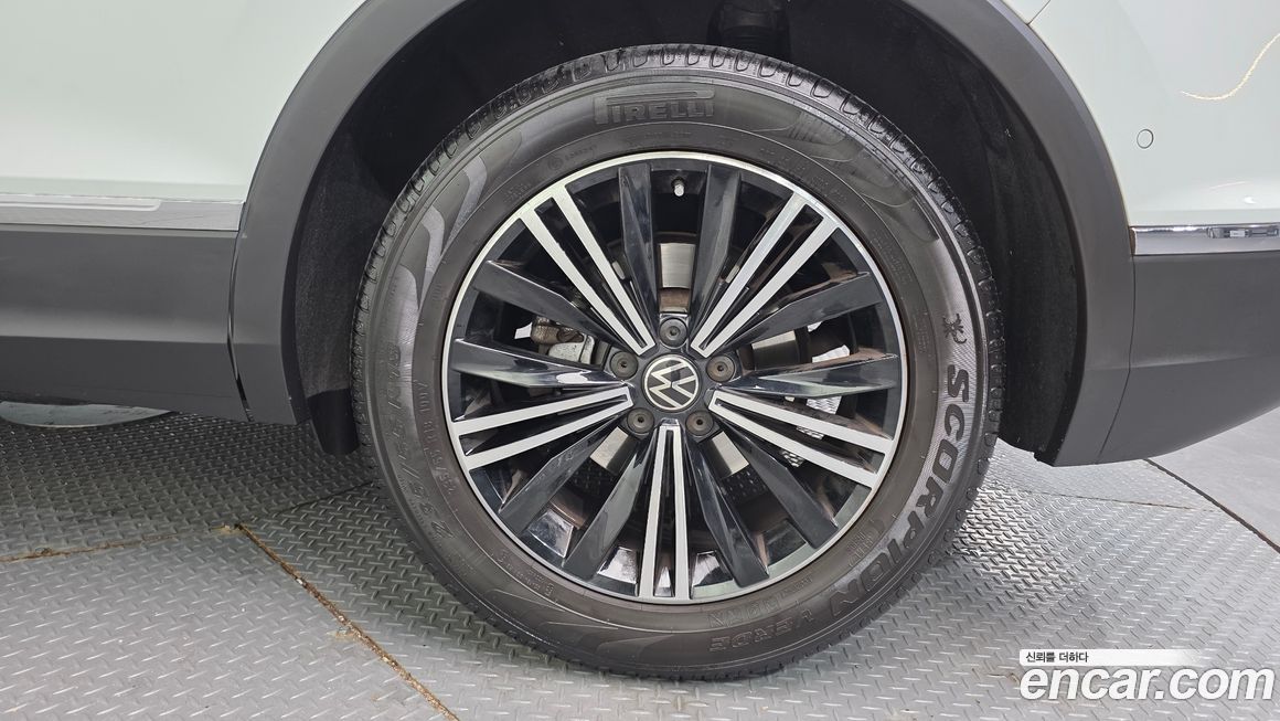 Volkswagen Tiguan 2.0 TDI Premium, 2022