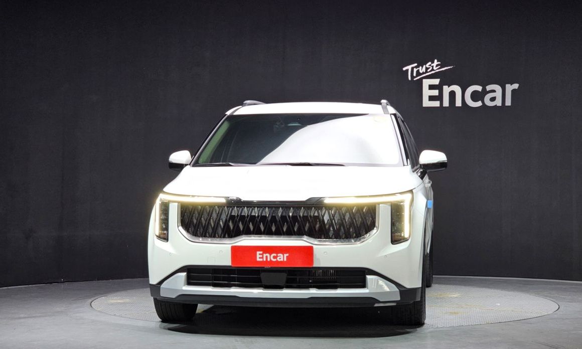 Kia Carnival 9-Seater Prestige, 2025
